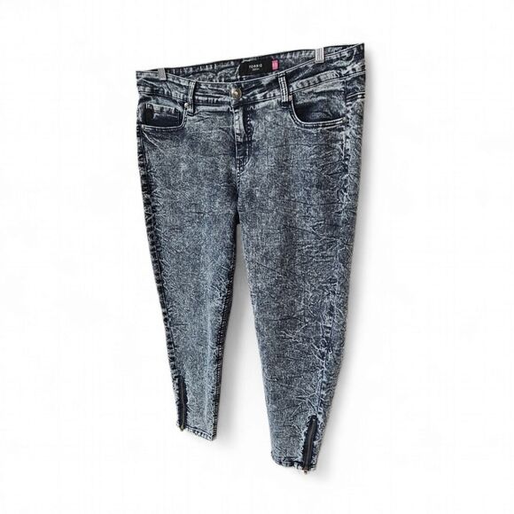 TORRID New Black Stone Washed Plus Size Skinny Ankle Zip Jeans Size 20 - Picture 3 of 16
